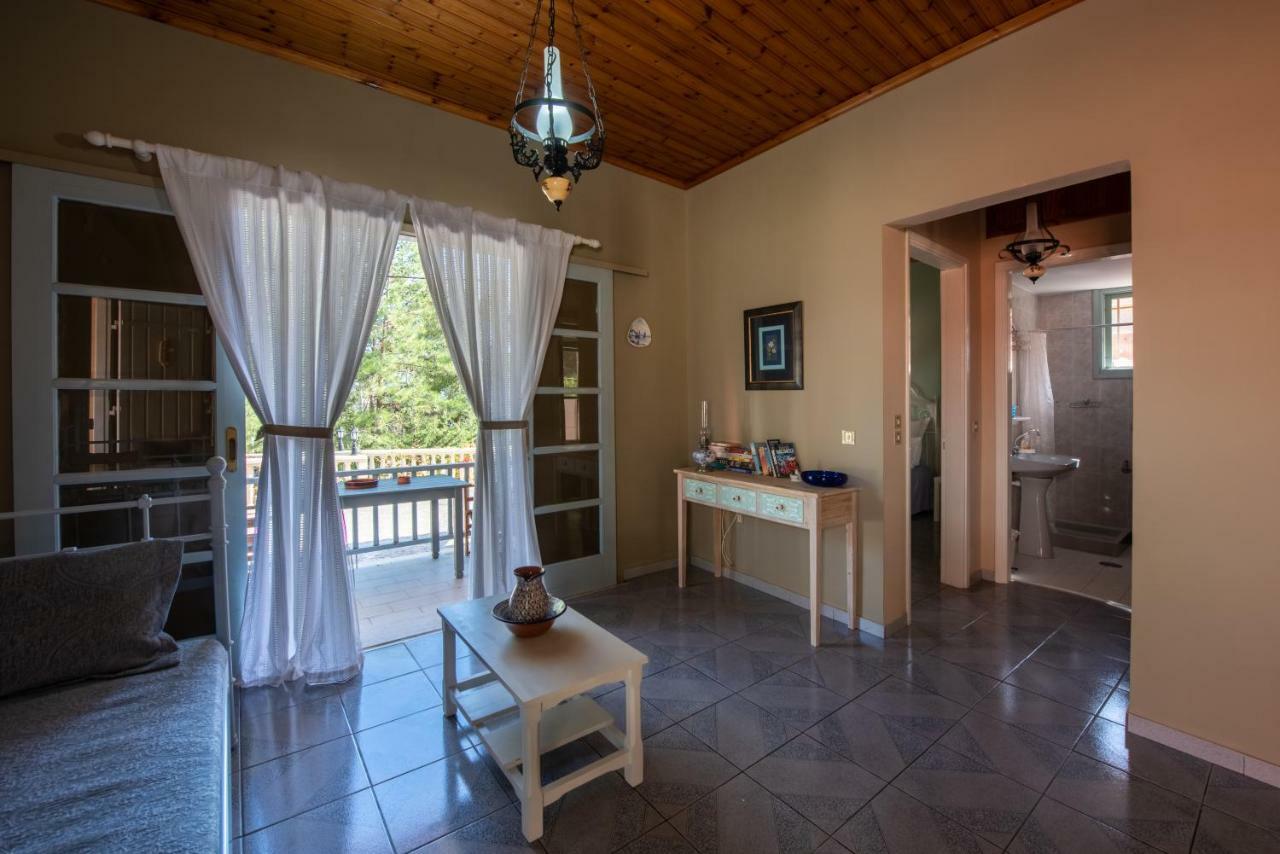Mihaila Bungalows Esparta Exterior foto